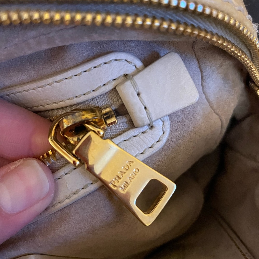 ❌SOLD PRADA❌ - Picture 10 of 16
